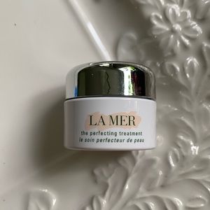 La Mer The Perfecting Treatment Travel Size